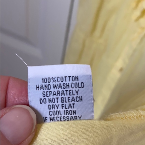 Ruffled Sleeveless Top - Picture 5 of 5